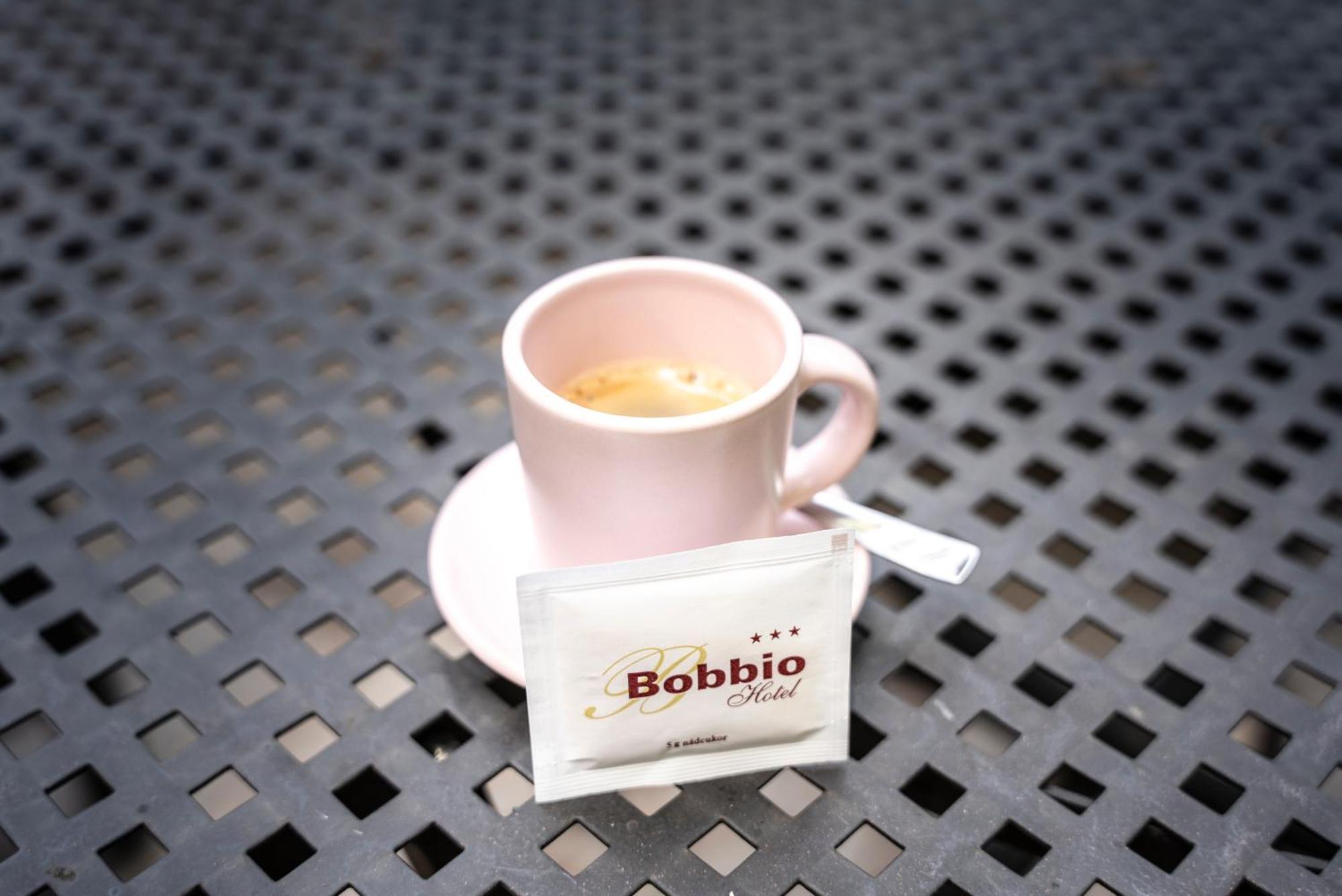 Hotel Bobbio Budapest Luaran gambar