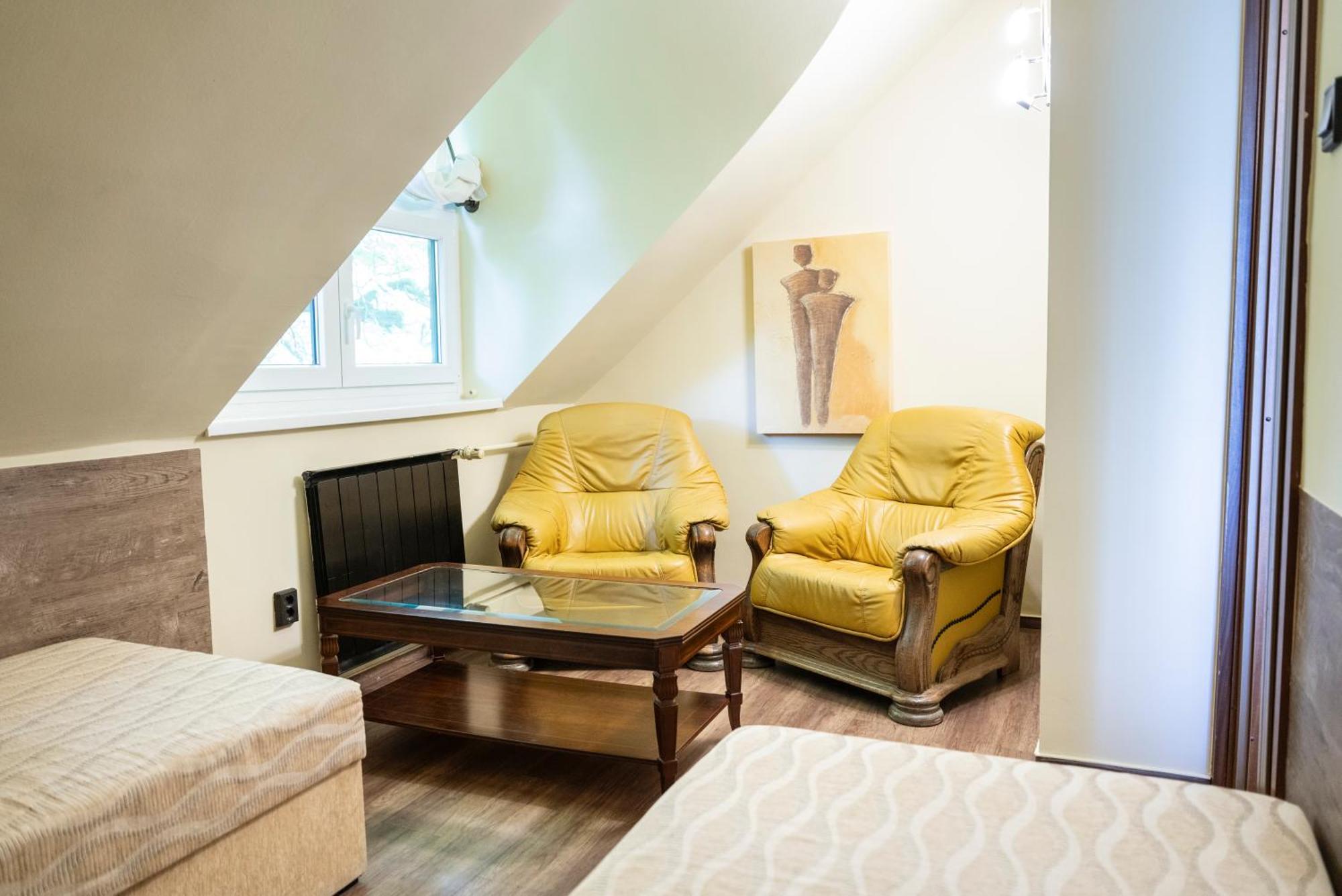 Hotel Bobbio Budapest Luaran gambar