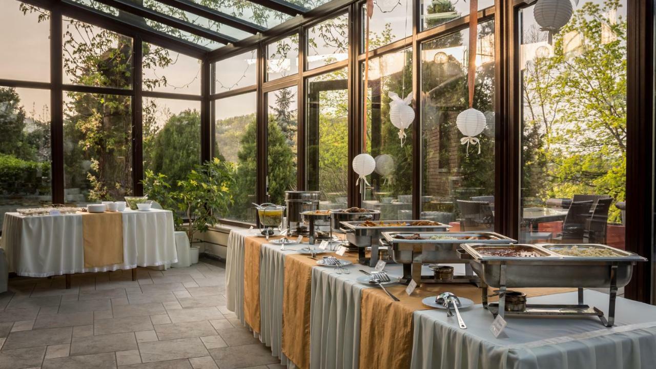 Hotel Bobbio Budapest Luaran gambar