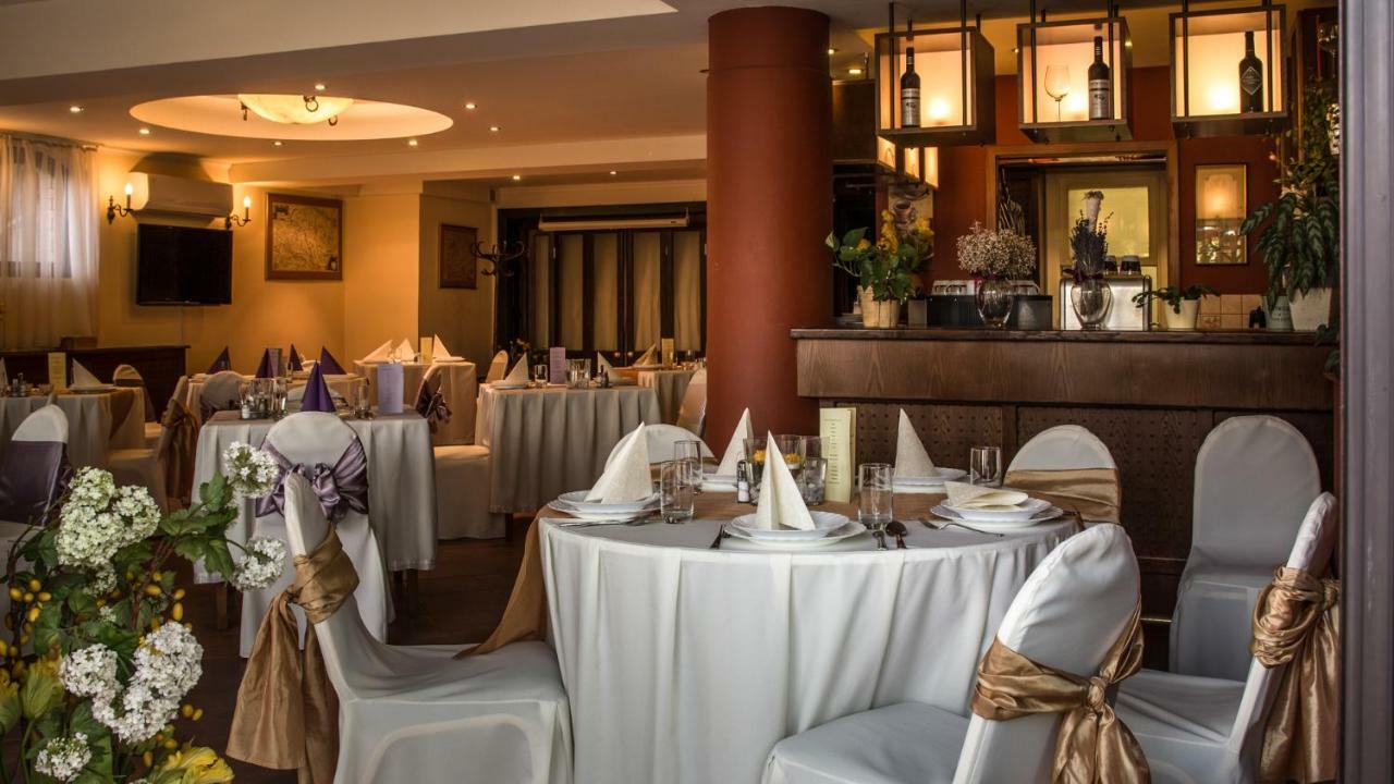 Hotel Bobbio Budapest Luaran gambar