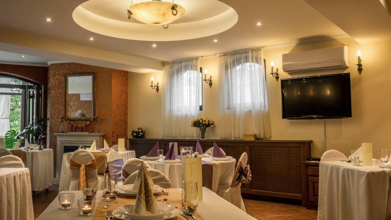 Hotel Bobbio Budapest Luaran gambar